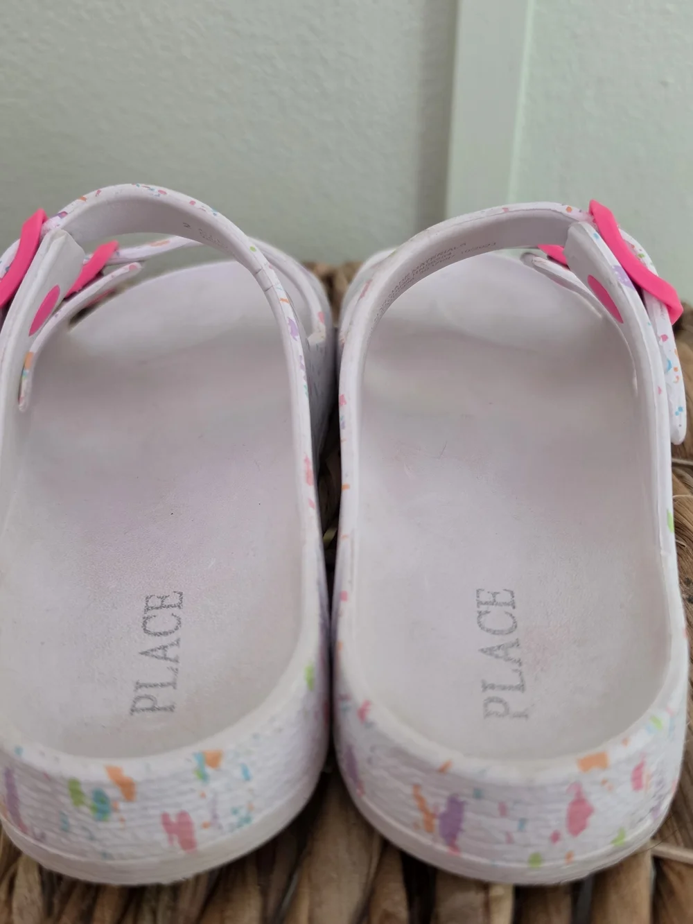 Children's Place White Paint-Splash Sandals Size 2 Kids